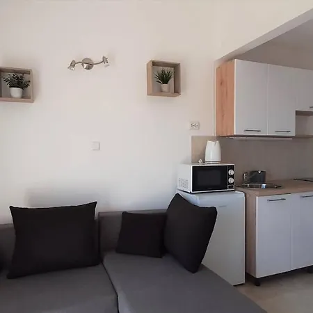 Vendégház Helena Close To 3*