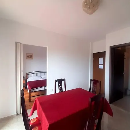 Vendégház Helena Close To 3*