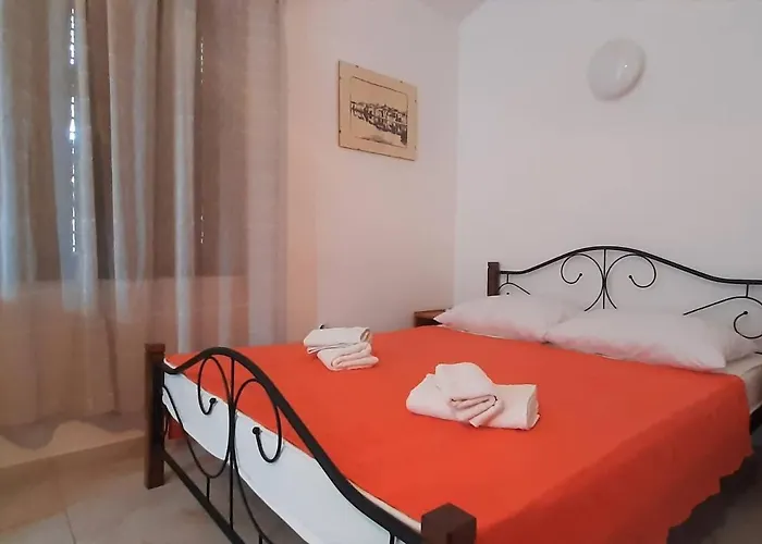 Vendégház Helena Close To Krk Town